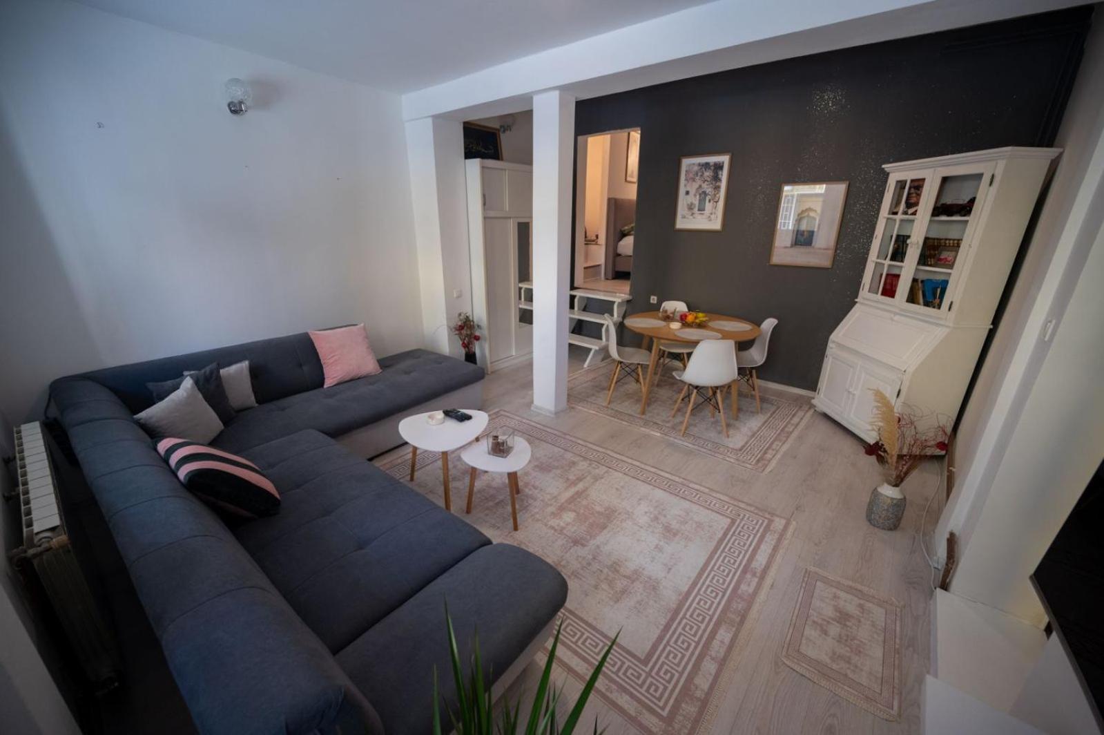 Apartment Miljacka *